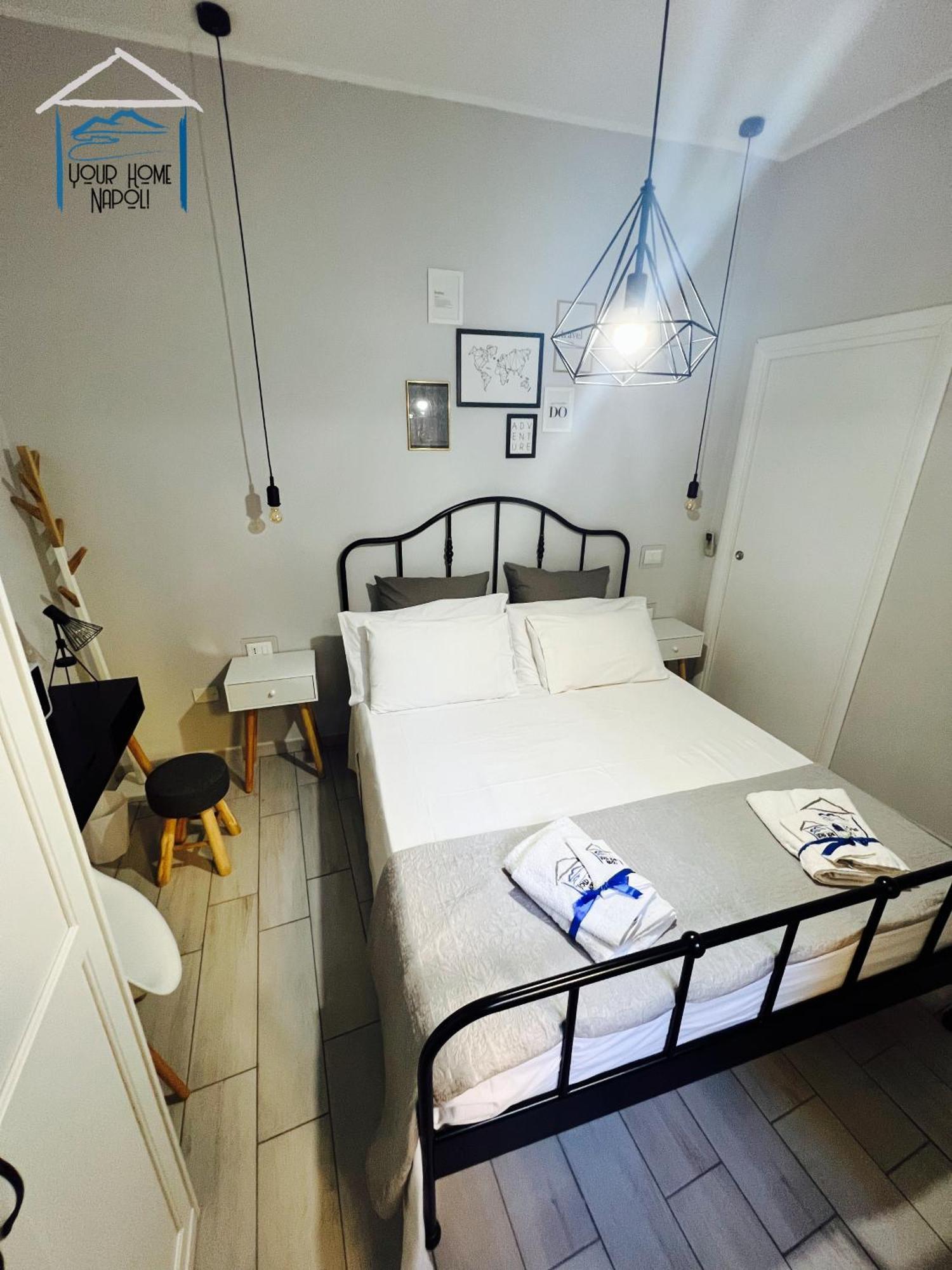Your Home Napoli Buitenkant foto